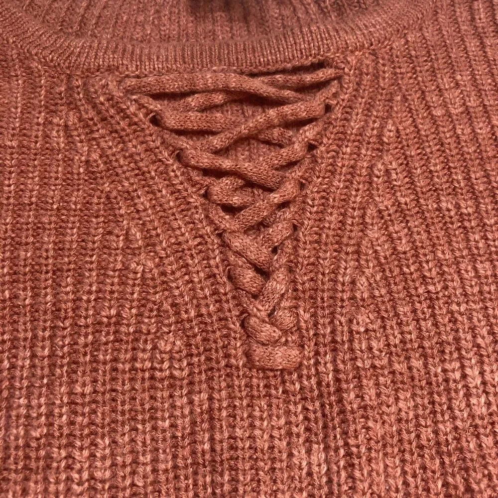 Lucky Brand Dark Pink Crop Sweater Shoe Lace Round Neck Size Small